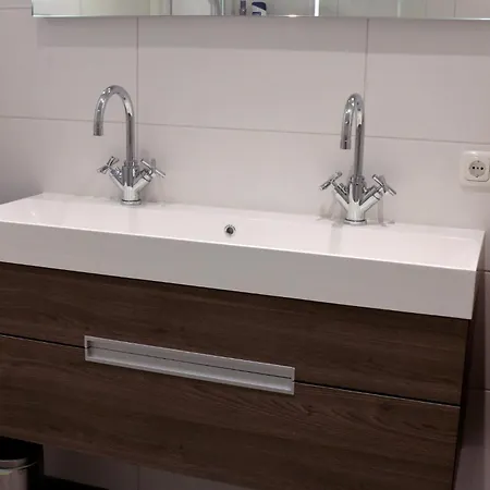 Апартаменты Sterflat 219 Эгмонд-ан-Зее